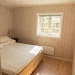 Med Utsikt Mot Gaustatoppen, In Out Lägenhet *